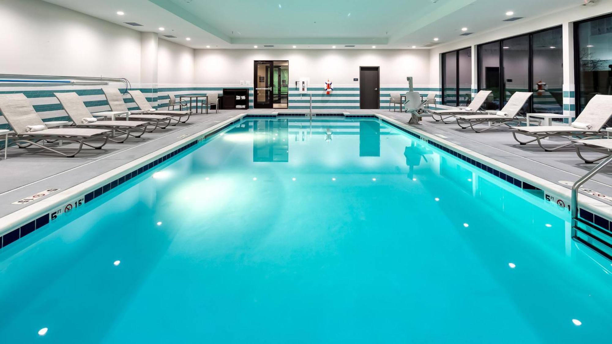 Holiday Inn Nashville Airport By Ihg Exterior foto